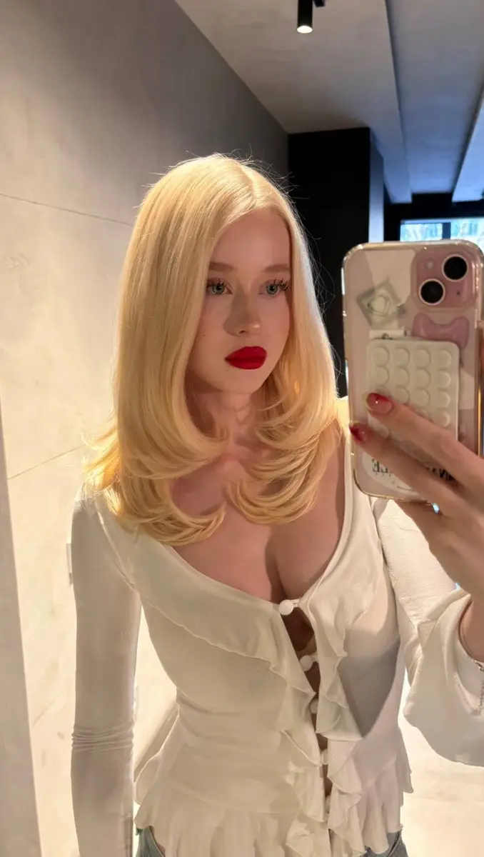 Аиша эскорт в городе Питер