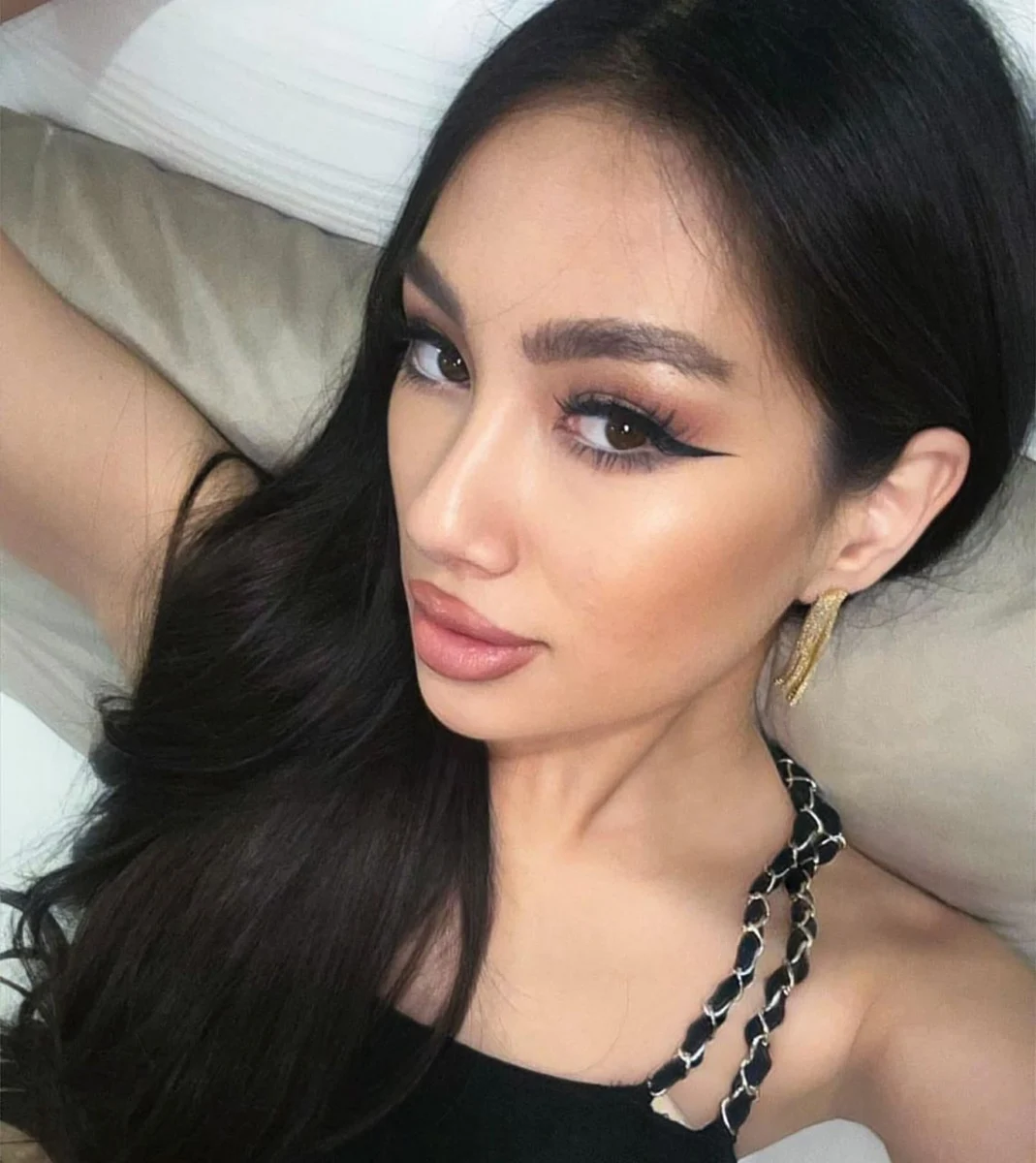 Алиана эскорт в городе Питер