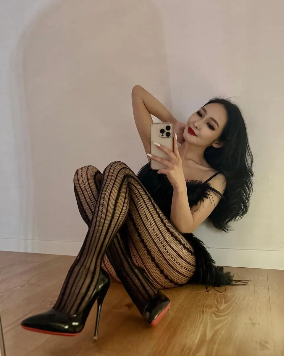 Алиса эскорт в городе Питер