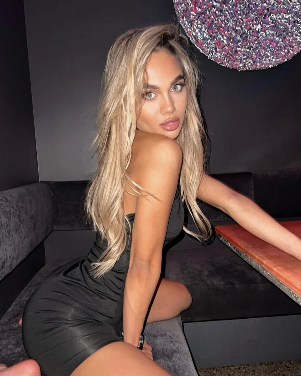 Анирия эскорт в городе Питер