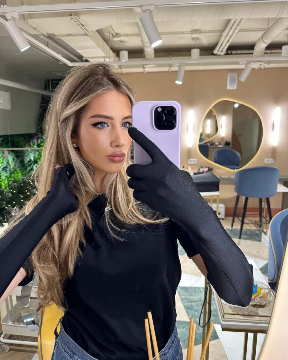 Аниса эскорт в городе Питер