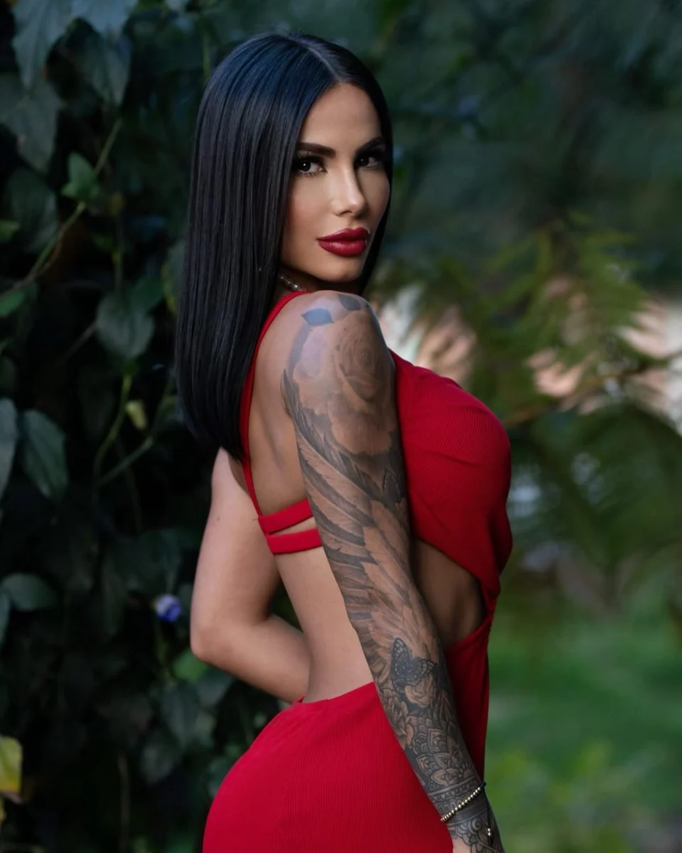 Бони эскорт в городе Питер