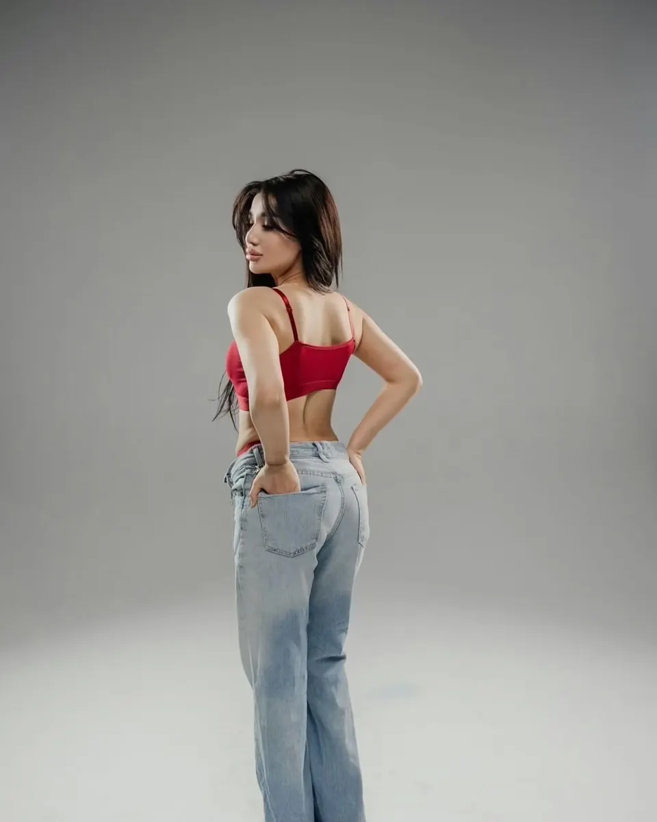 Элина эскорт в городе Питер