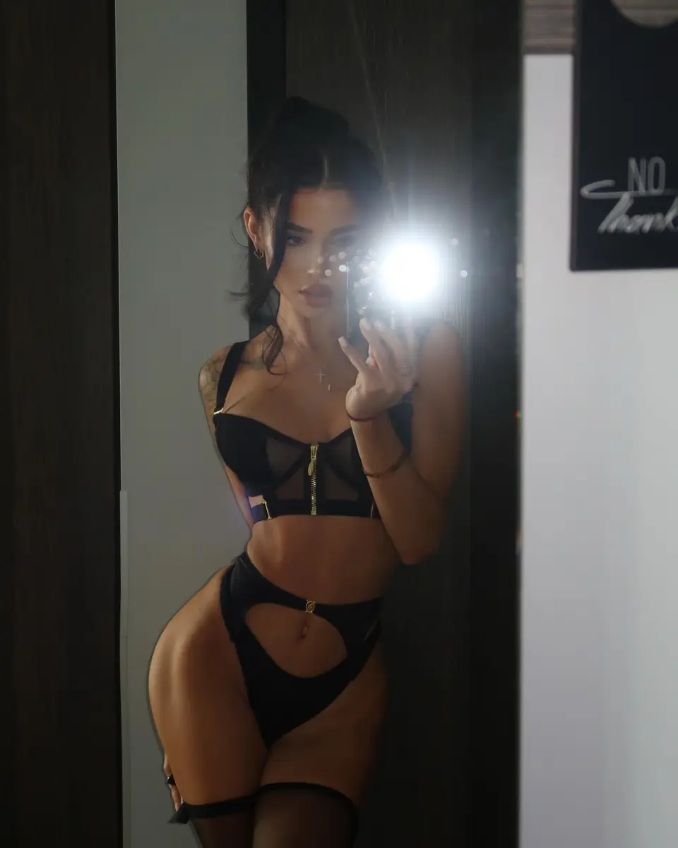 Инна эскорт в городе Питер