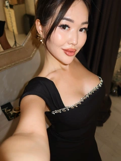 Карина эскорт в городе Питер