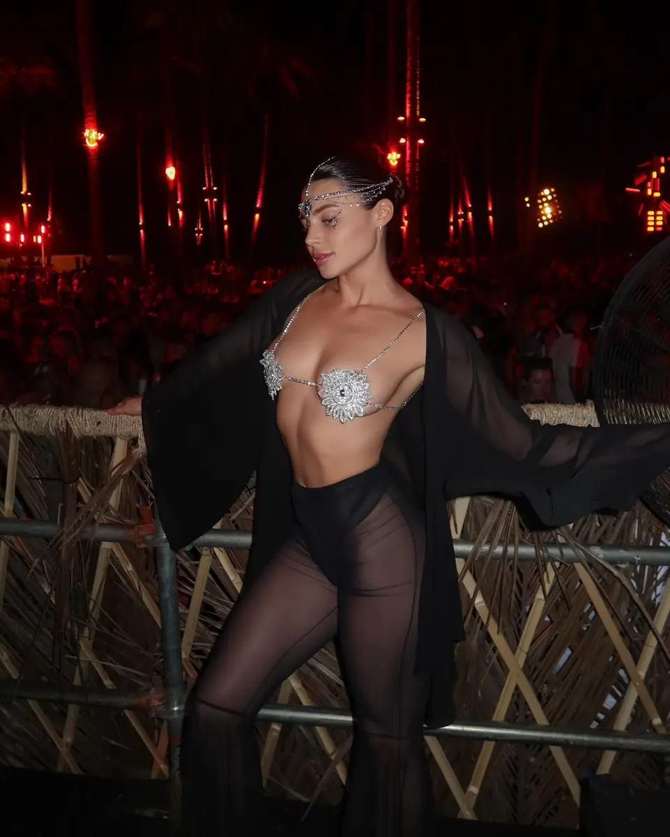 Лео эскорт в городе Питер