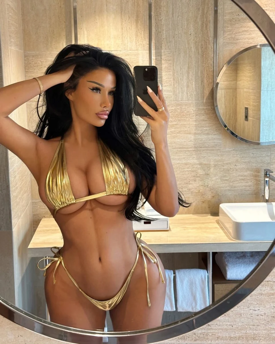 Лайона эскорт в городе Питер