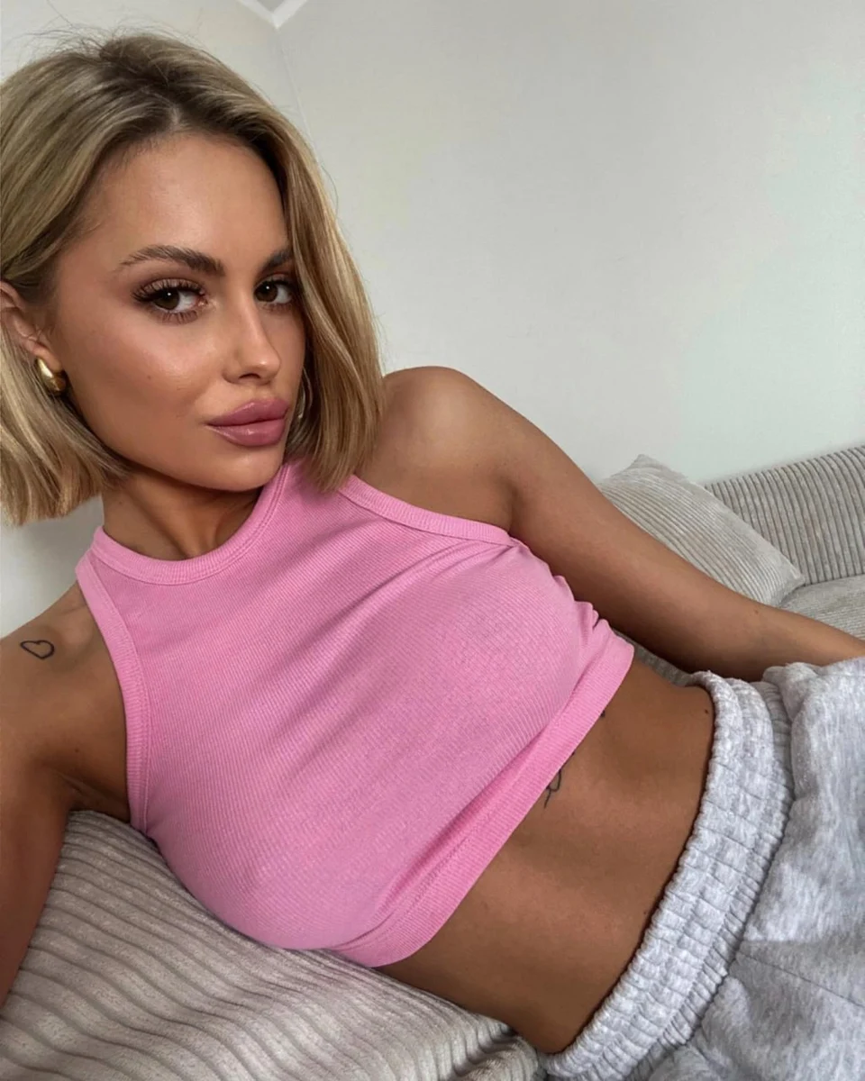 Виола эскорт в городе Питер