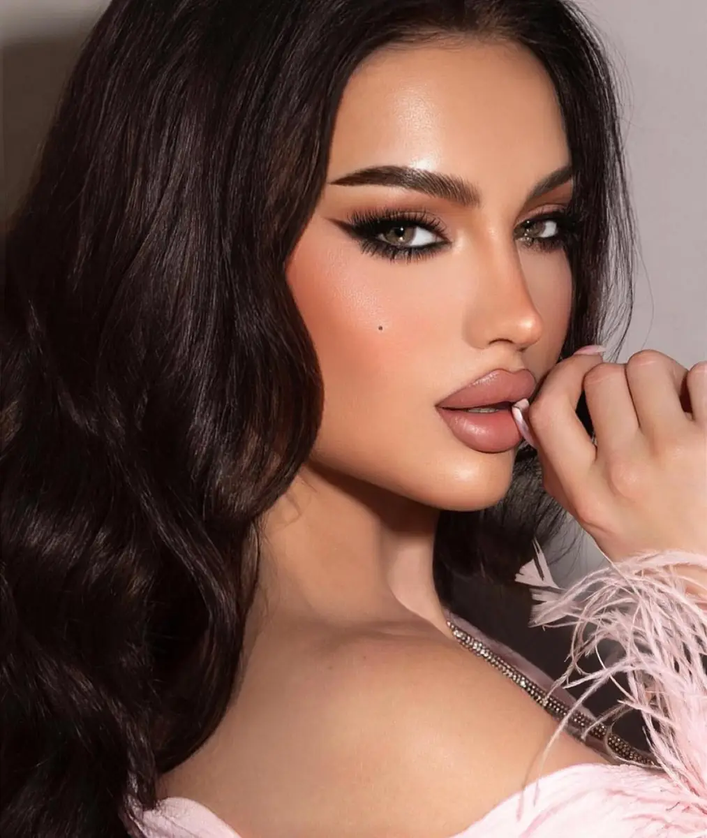 Зорислава эскорт в городе Питер